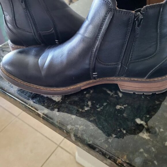 Madden NYC Boots Mens 10 Chelsea Ankle Side Zipper - Picture 2 of 4